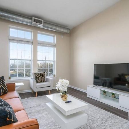 Downtown Indy Private Bedroom - Shared 인디애나폴리스 외부 사진