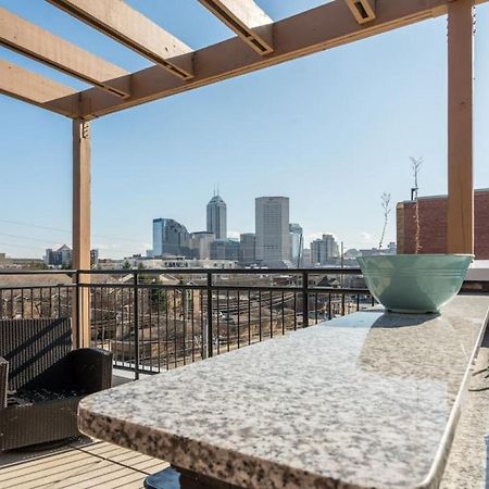 Downtown Indy Private Bedroom - Shared 인디애나폴리스 외부 사진
