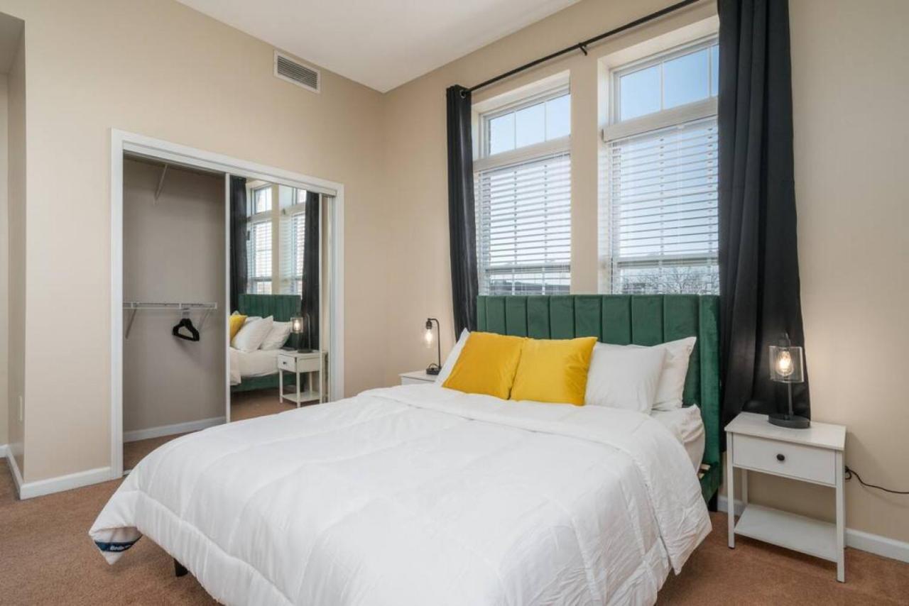 Downtown Indy Private Bedroom - Shared 인디애나폴리스 외부 사진